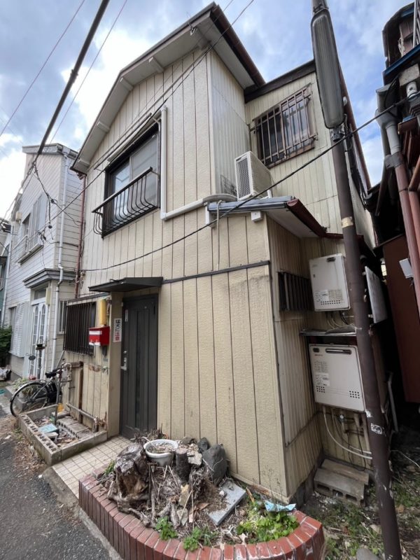 東京都葛飾区東新小岩三丁目の再建築不可物件買取